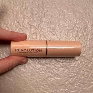 Revolution Fast Base Stick Foundation F11